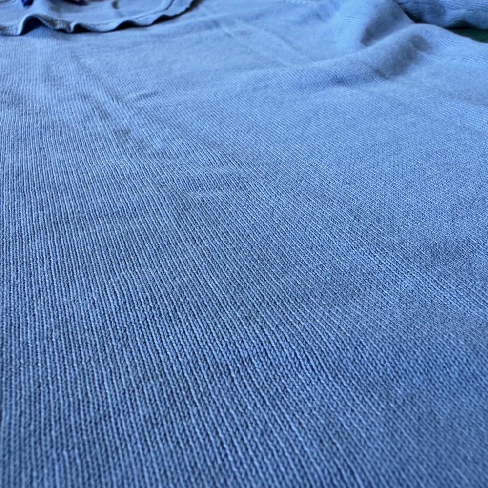 Authentic Burberry Sweater - Picture 8 of 12
